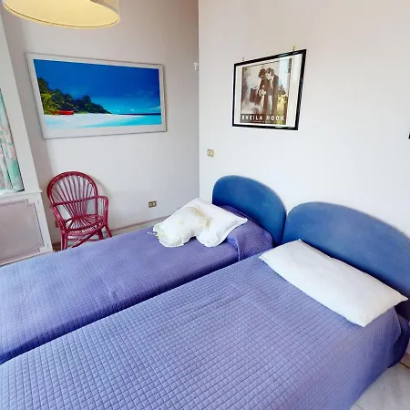 Avec Piscine A Debordement, Parking Et Vue Mer - Fr-1-196-339 Holiday home